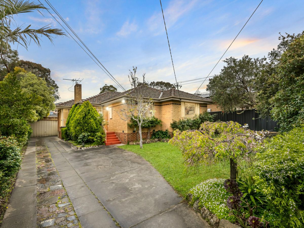 64 Orient Avenue, Mitcham - image 1