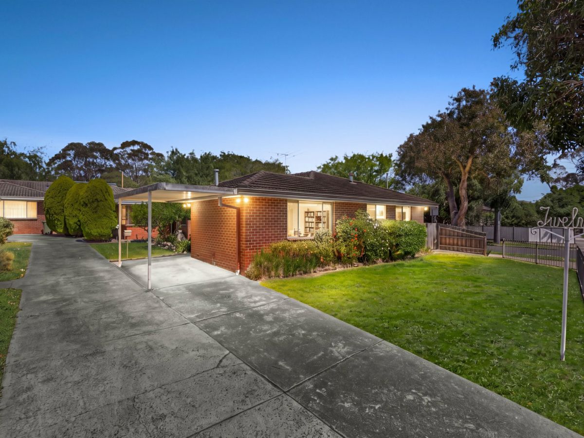 6/12 Calcutta Street, Mitcham - image 1