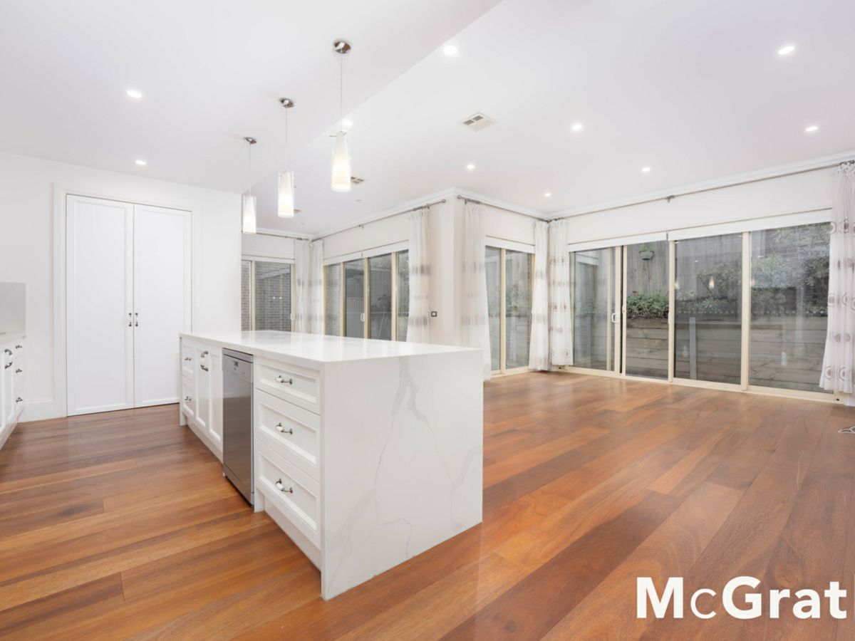 3/27 Clyde Street, Box Hill North - image 2