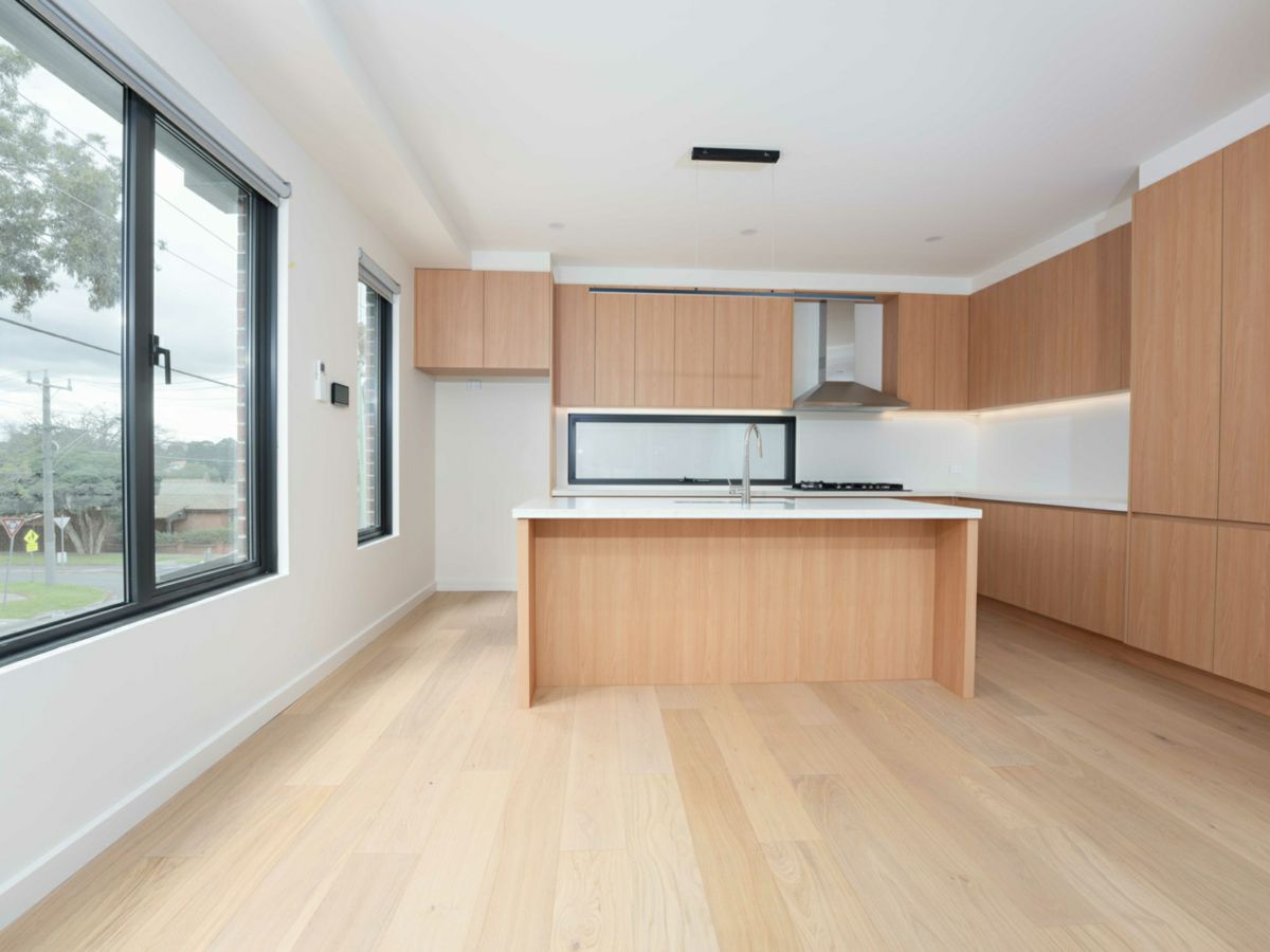 33 Darebin Street, Heidelberg - image 2
