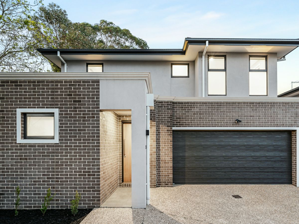 5/215 Highfield Road, Camberwell - image 1