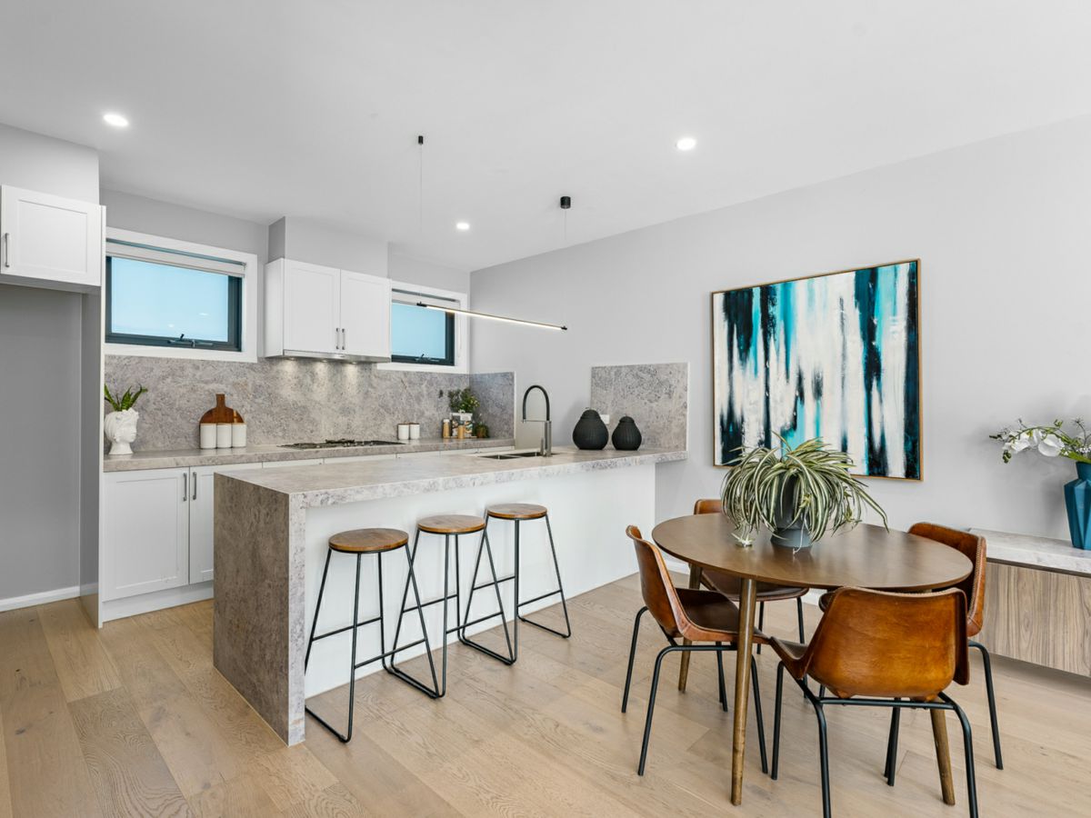 5/215 Highfield Road, Camberwell - image 3