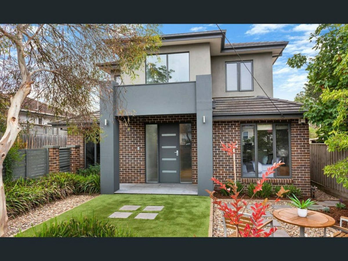 1/27 Surrey Street, Box Hill South - image 1