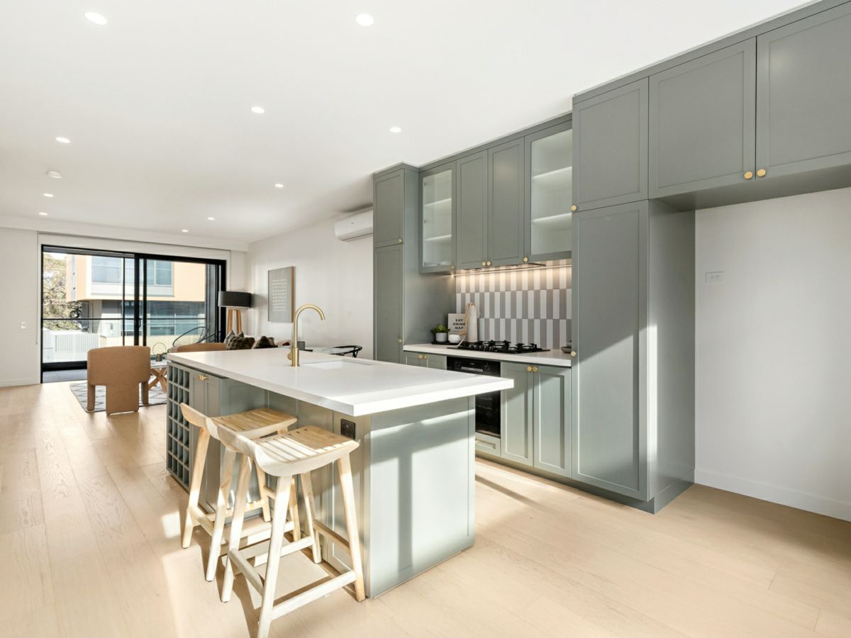 10 Jasmine Circuit, Glen Waverley - image 3