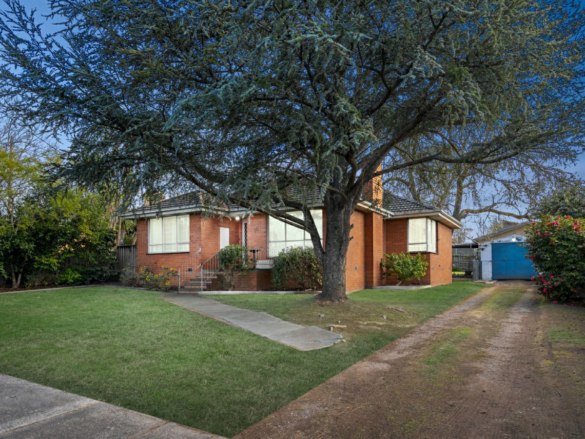 56 Scoresby Road, Bayswater - image 1