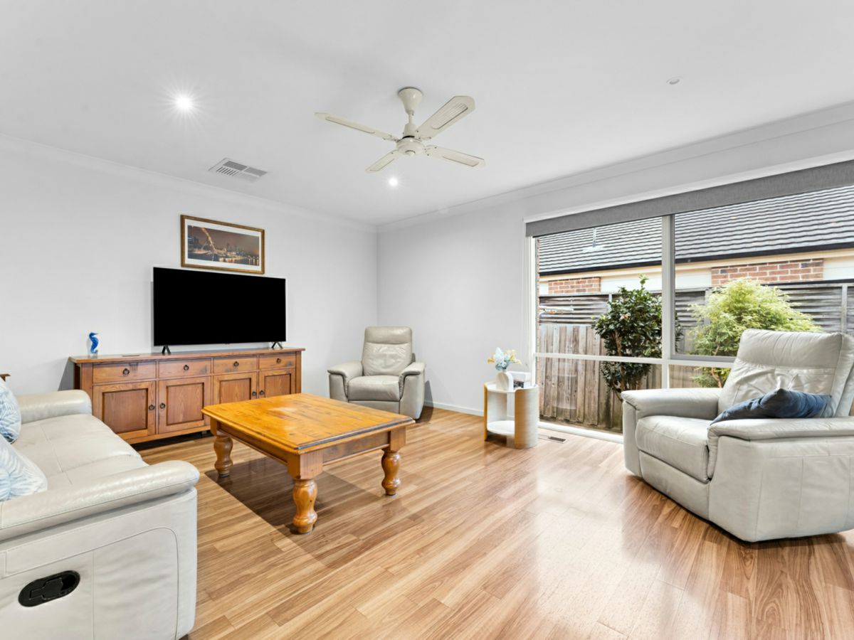 4/6 Beach Grove, Mornington - image 2