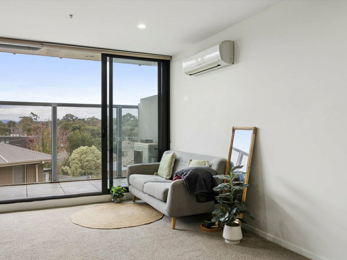114/394 Middleborough Road, Blackburn - image 2