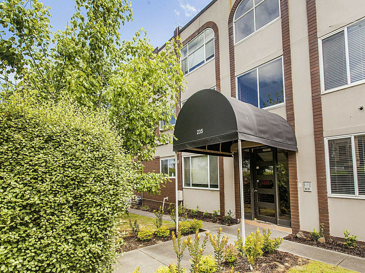 6/235 Riversdale Road, Hawthorn East - image 1