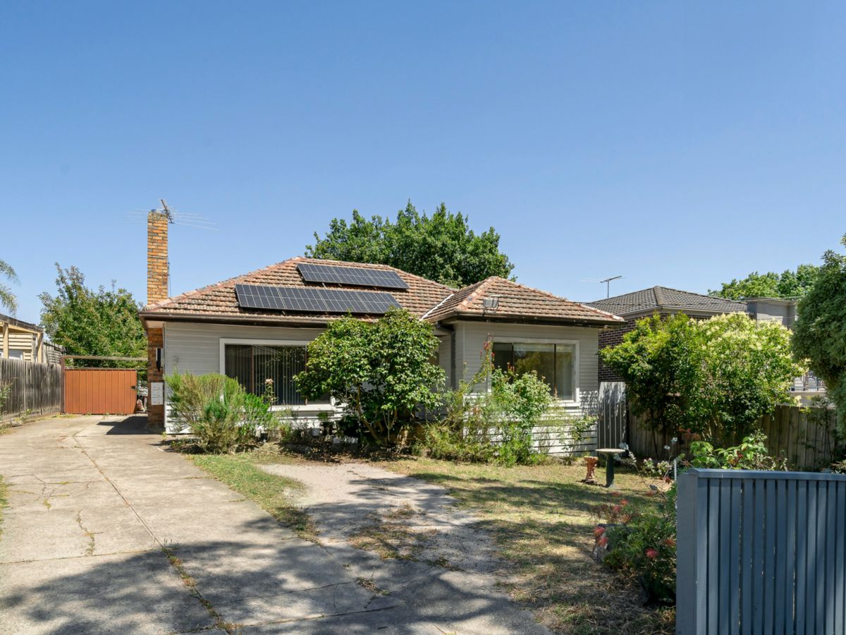 13 Lawford Street, Box Hill North - image 1
