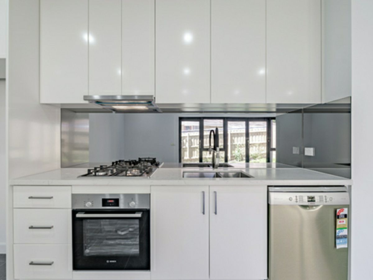 3/36 Thea Grove, Doncaster East - image 3