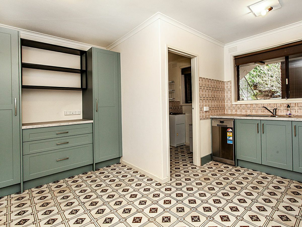 5/51 Bank Street, Box Hill - image 2