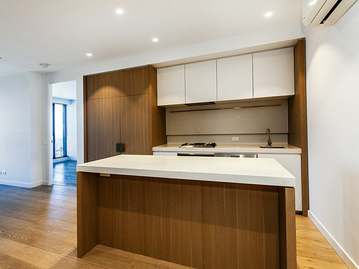2705/545 Station Street, Box Hill - image 3
