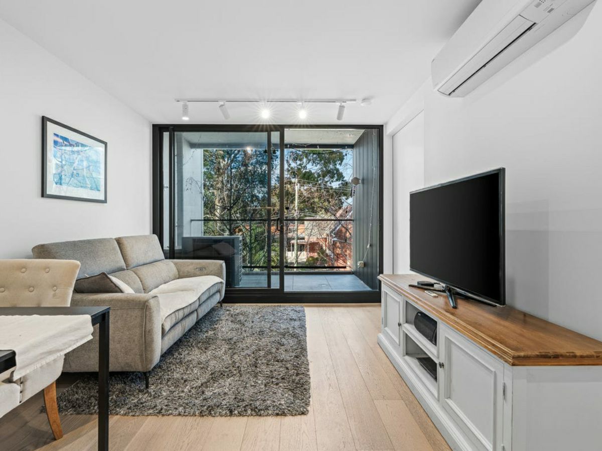 202/12 Queen Street, Blackburn - image 3