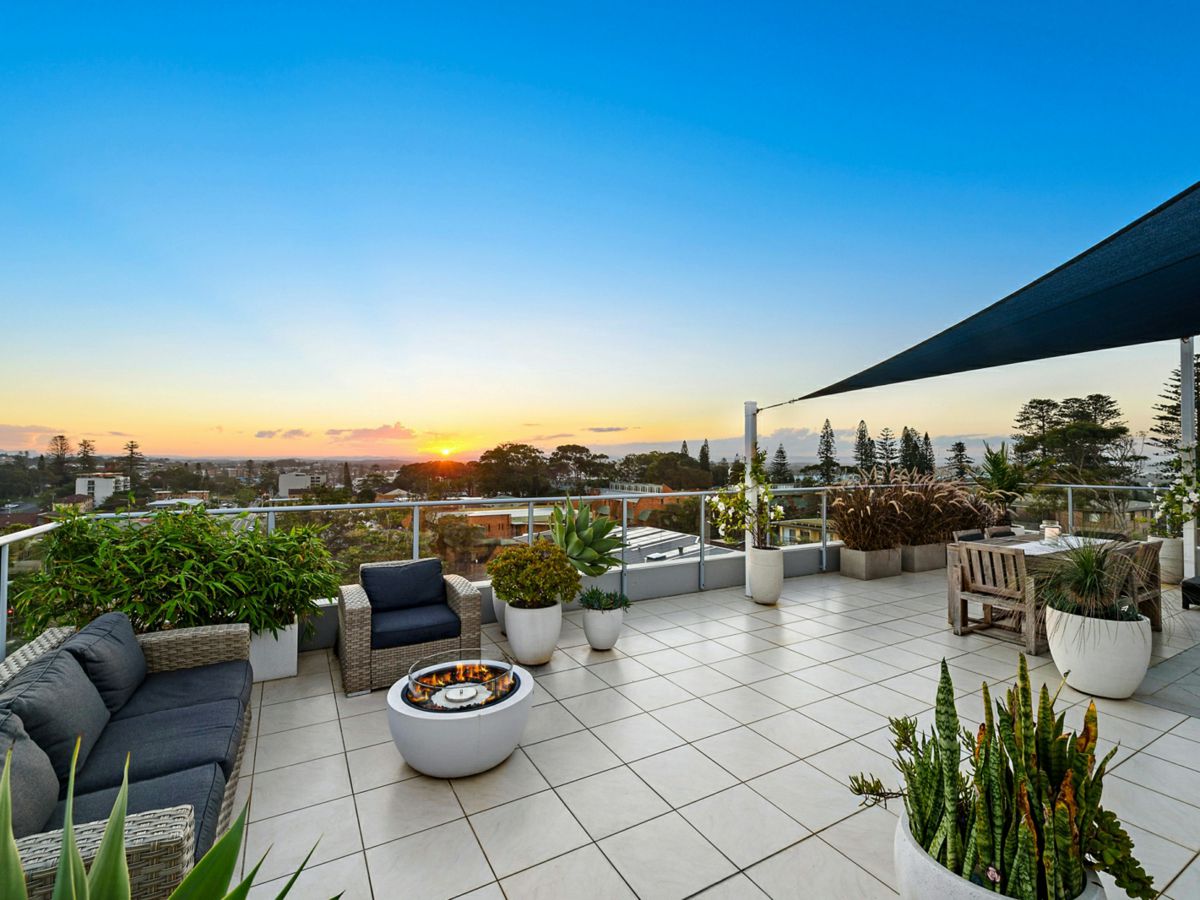42/67 William Street, Port Macquarie - image 2