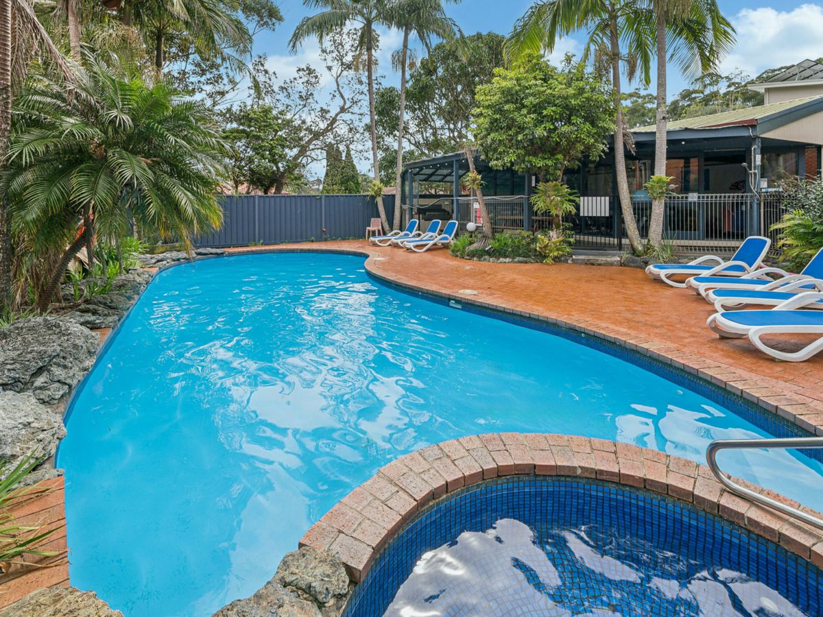 11/156 Pacific Drive, Port Macquarie - image 2