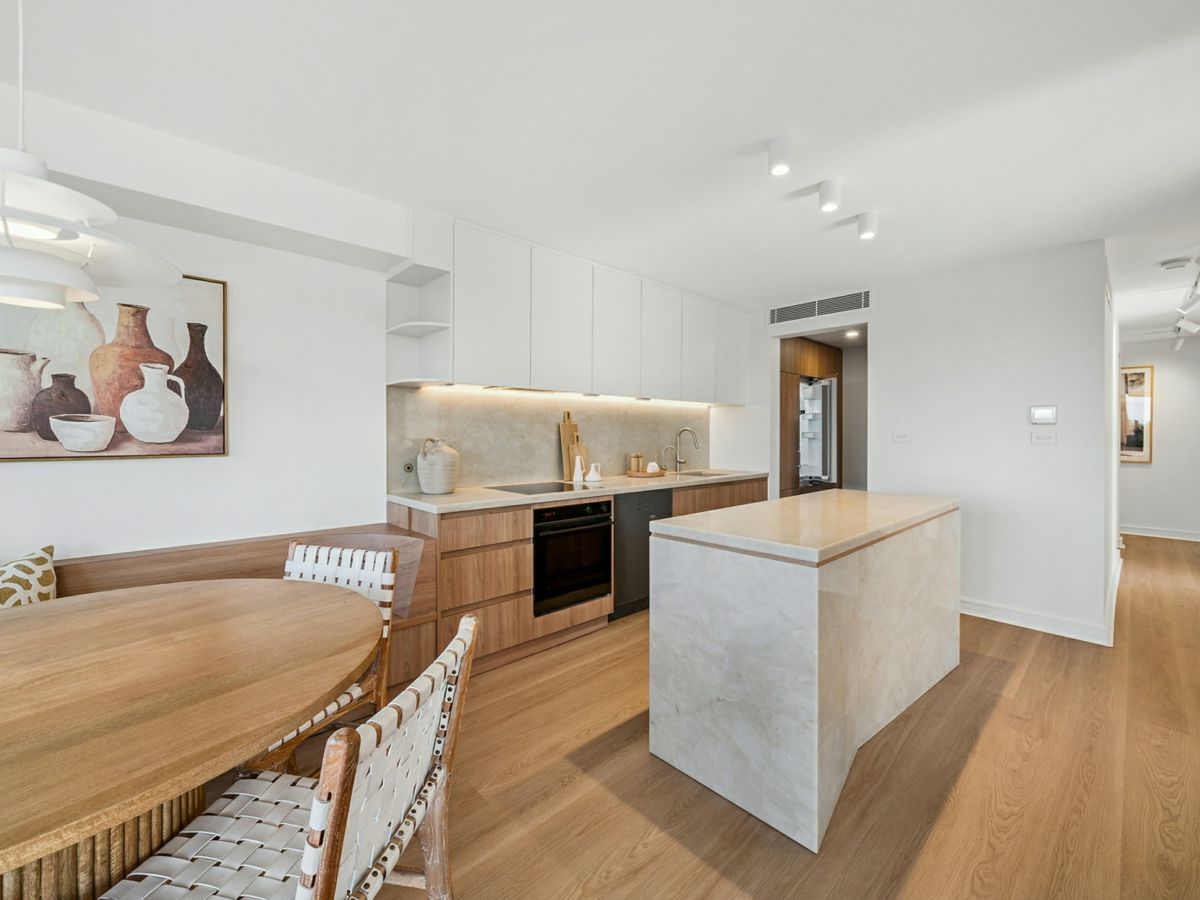4/33 Pacific Drive, Port Macquarie - image 1