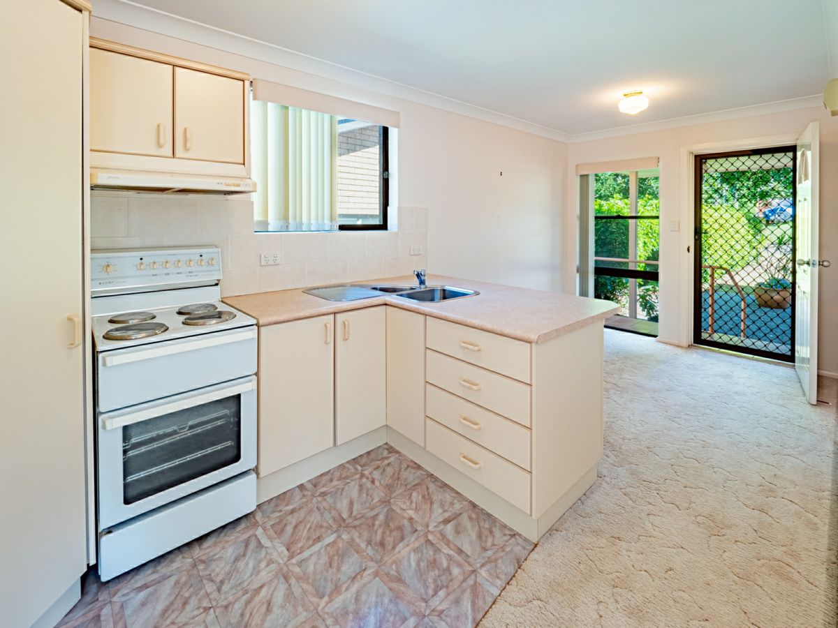10A Mareeba Crescent, Port Macquarie - image 2
