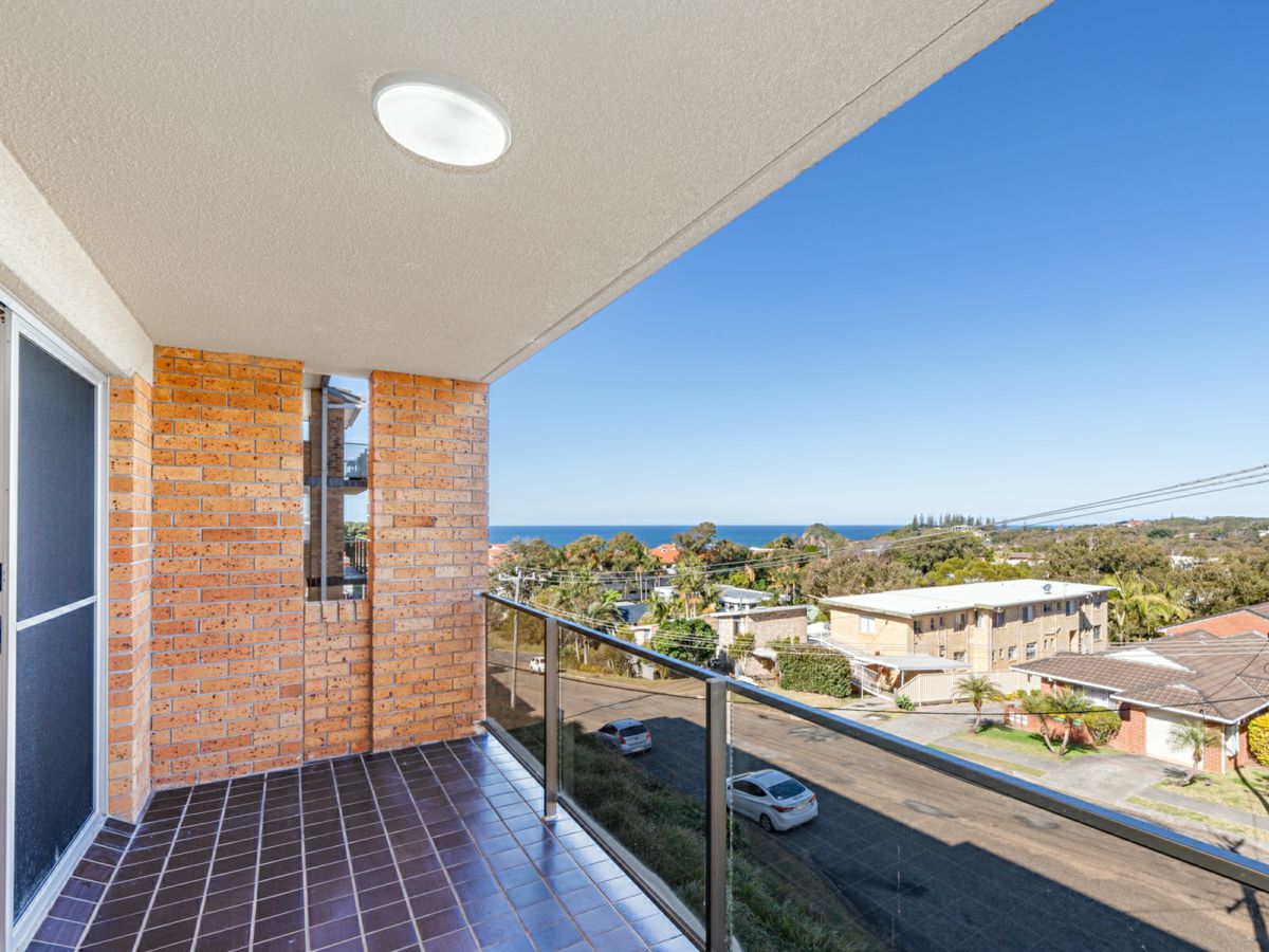 10/13 Everard Street, Port Macquarie - image 3