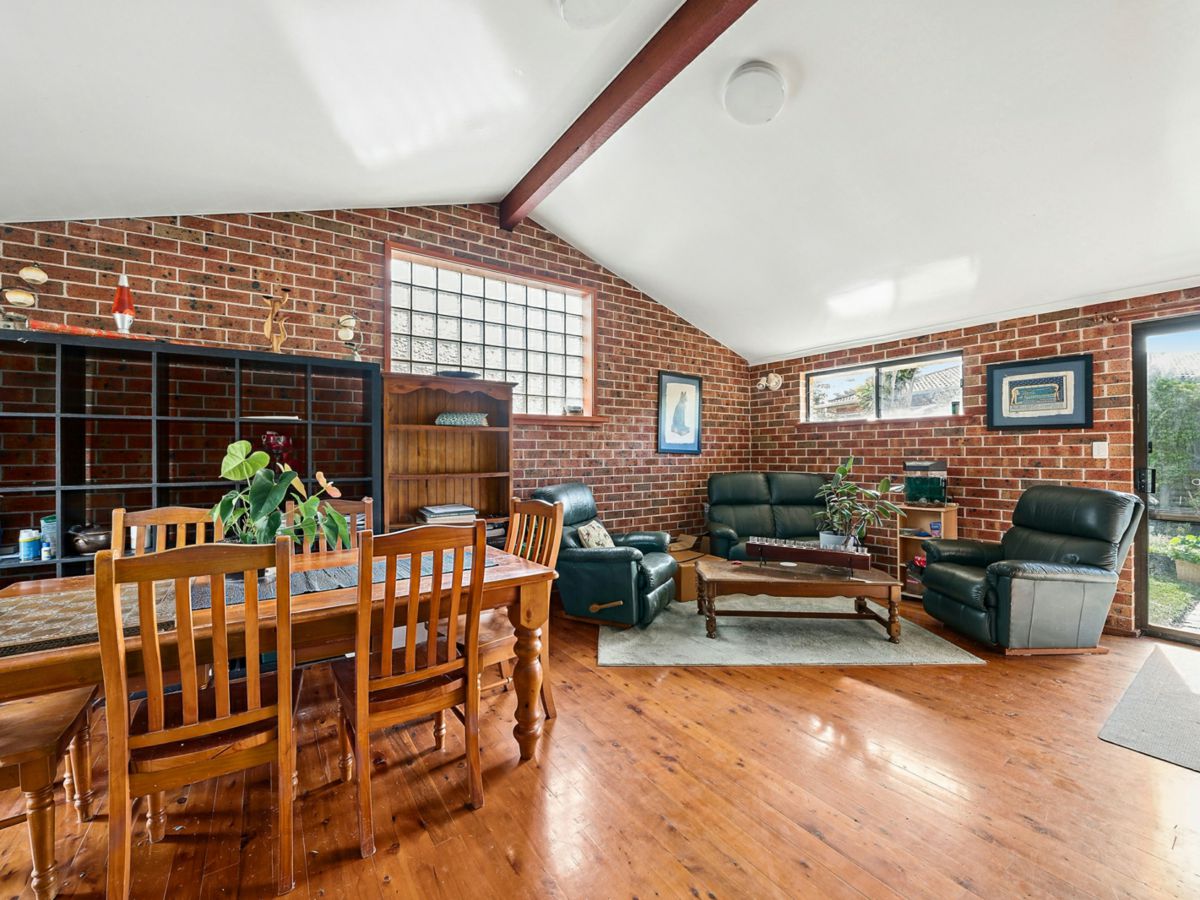 25 Boambee Street, Port Macquarie - image 2