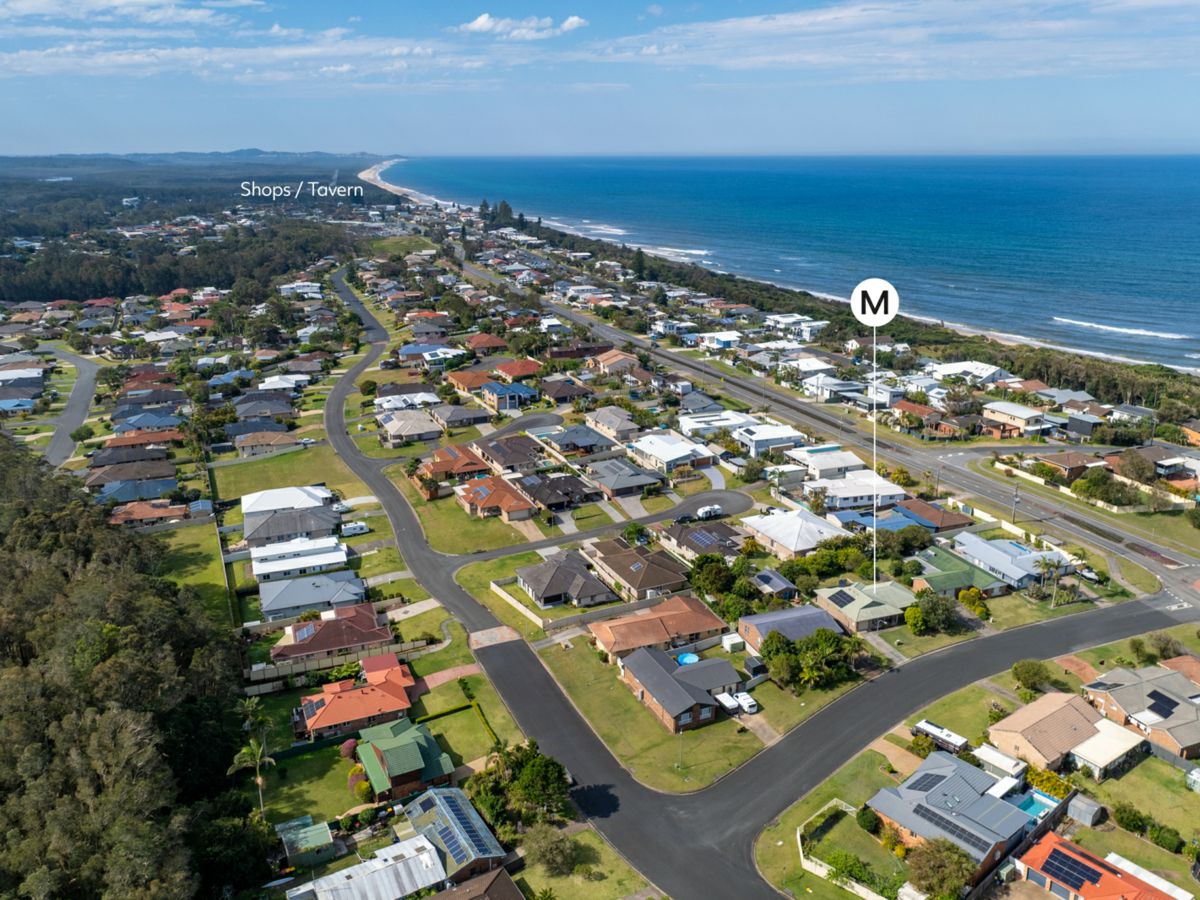 6 Miala Street, Lake Cathie - image 1