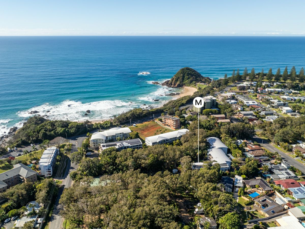 104/68 Pacific Drive, Port Macquarie - image 1