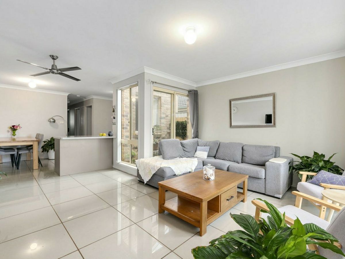 17 Cairncross Place, Port Macquarie - image 2