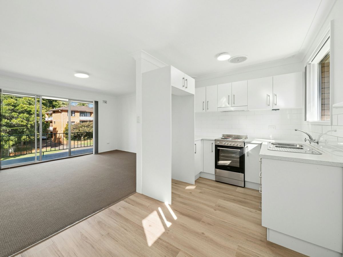 4/53 Chalmers Street, Port Macquarie - image 1