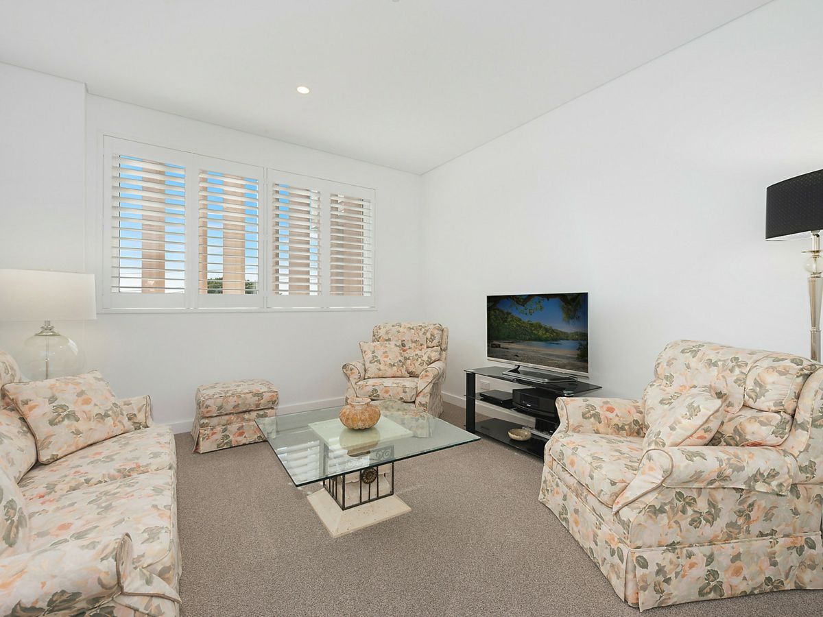 15/21 Gore Street, Port Macquarie - image 3