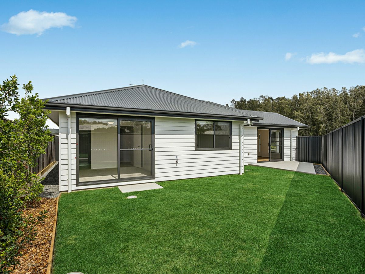 19 Solomon Drive, Lake Cathie - image 2