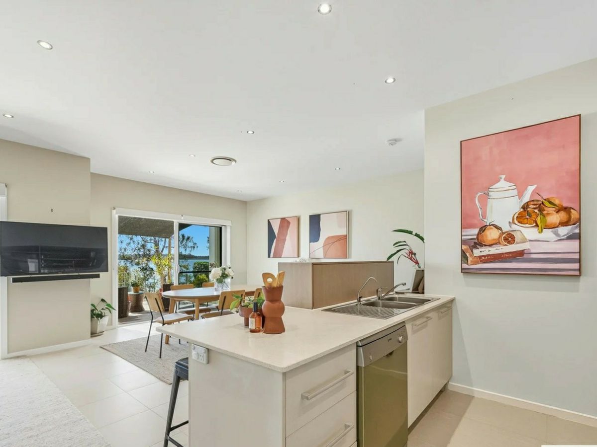 44 Settlement Point Road, Port Macquarie - image 3