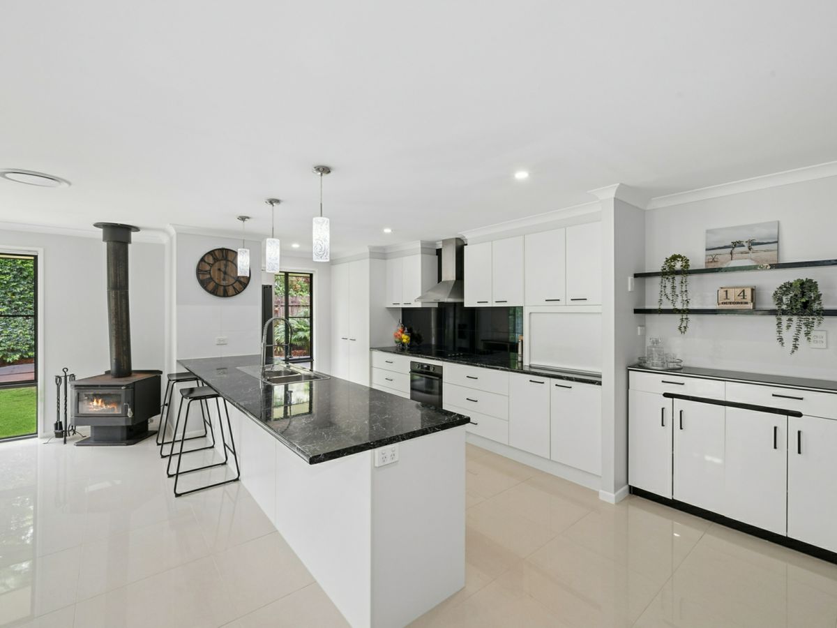 6 Jacana Court, Port Macquarie - image 2