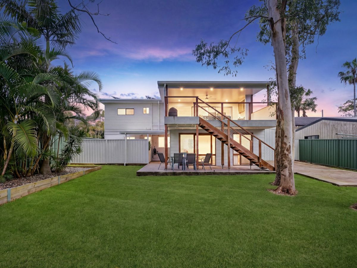 98 Kennedy Drive, Port Macquarie - image 1