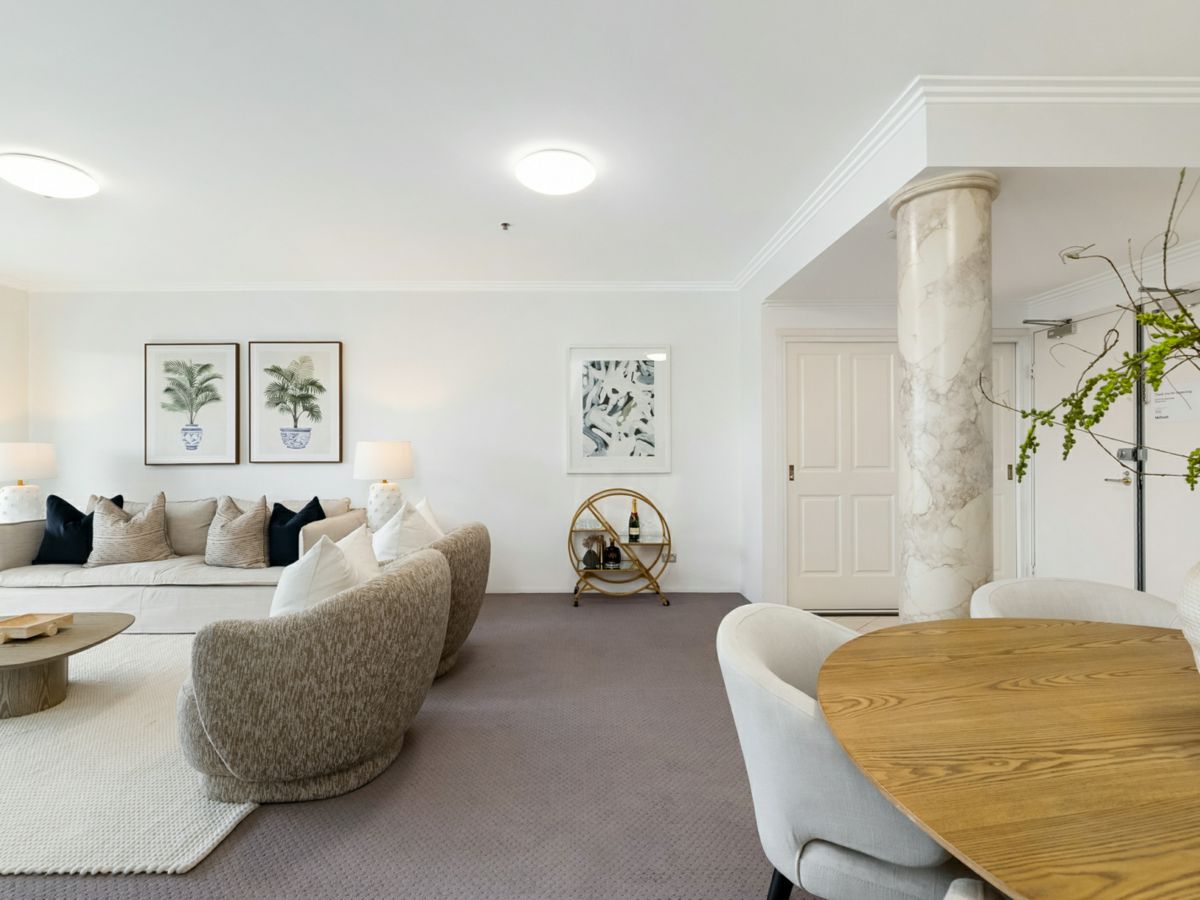 23/110 Alfred Street, Milsons Point - image 2