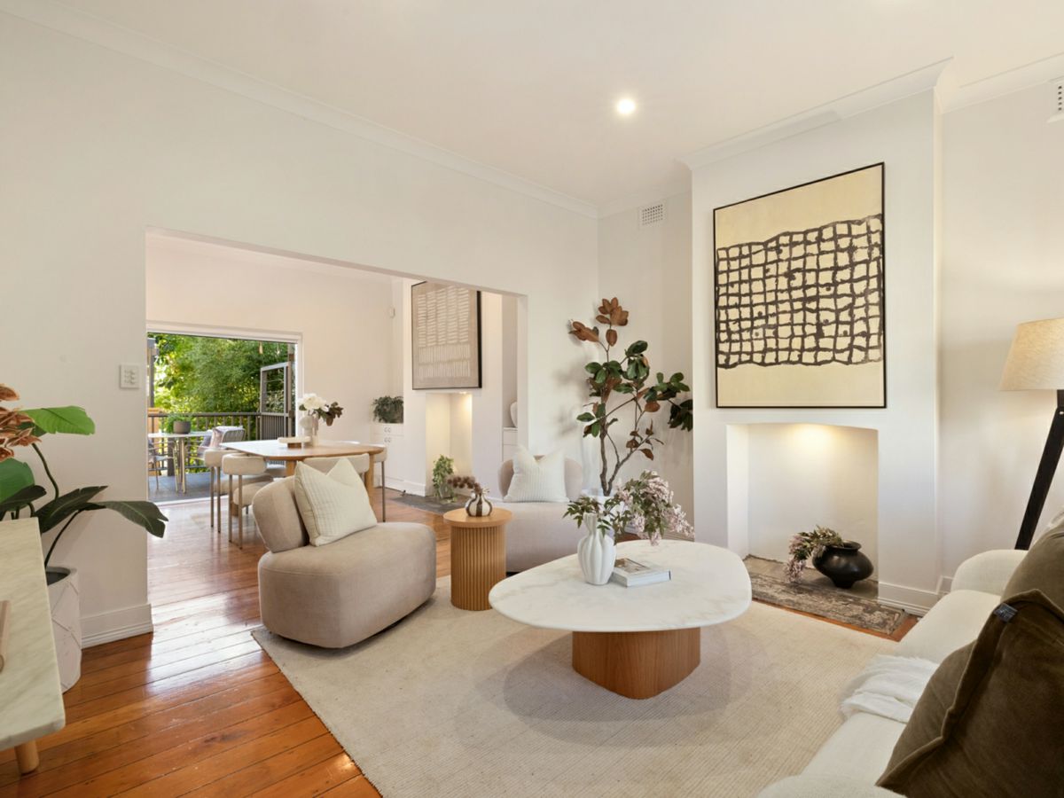 74 Blues Point Road, McMahons Point - image 3