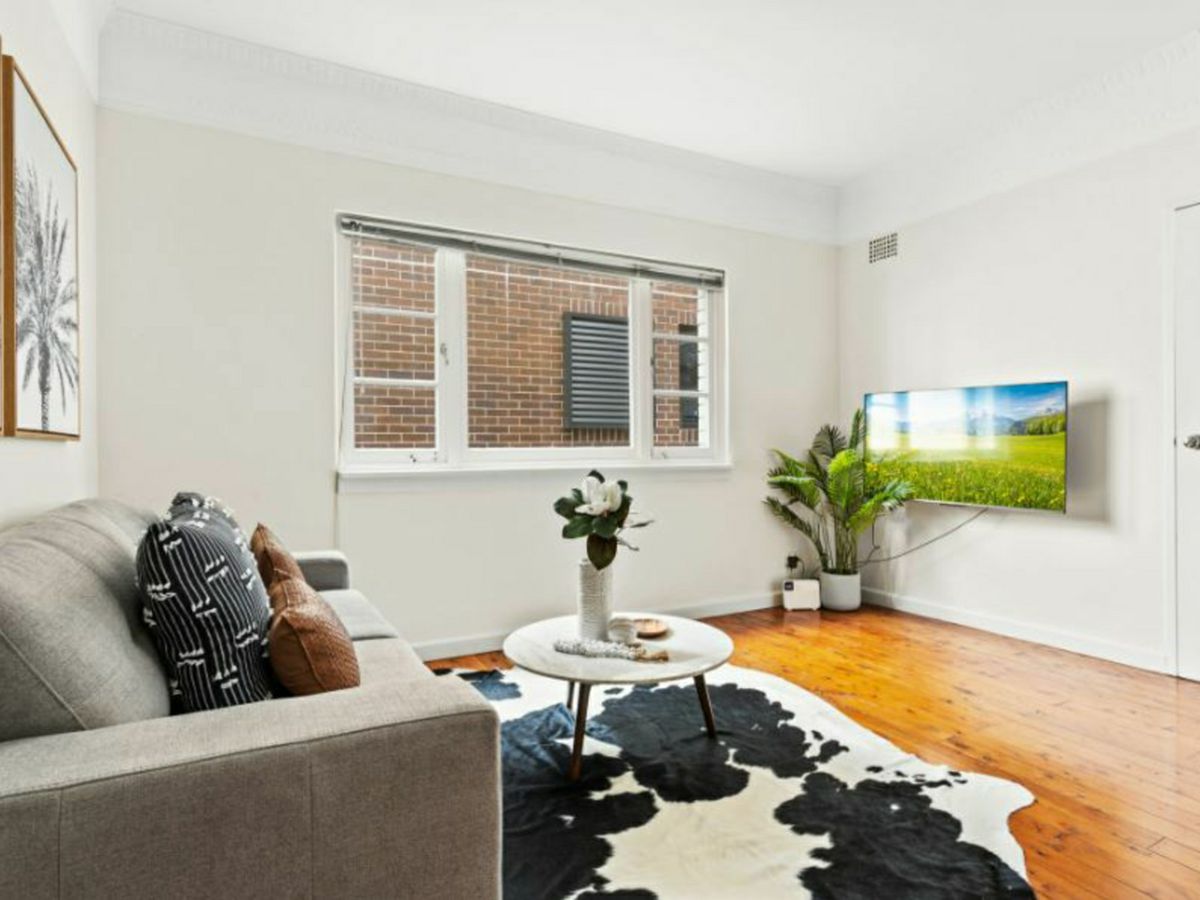 1/4 Waruda Street, Kirribilli - image 1