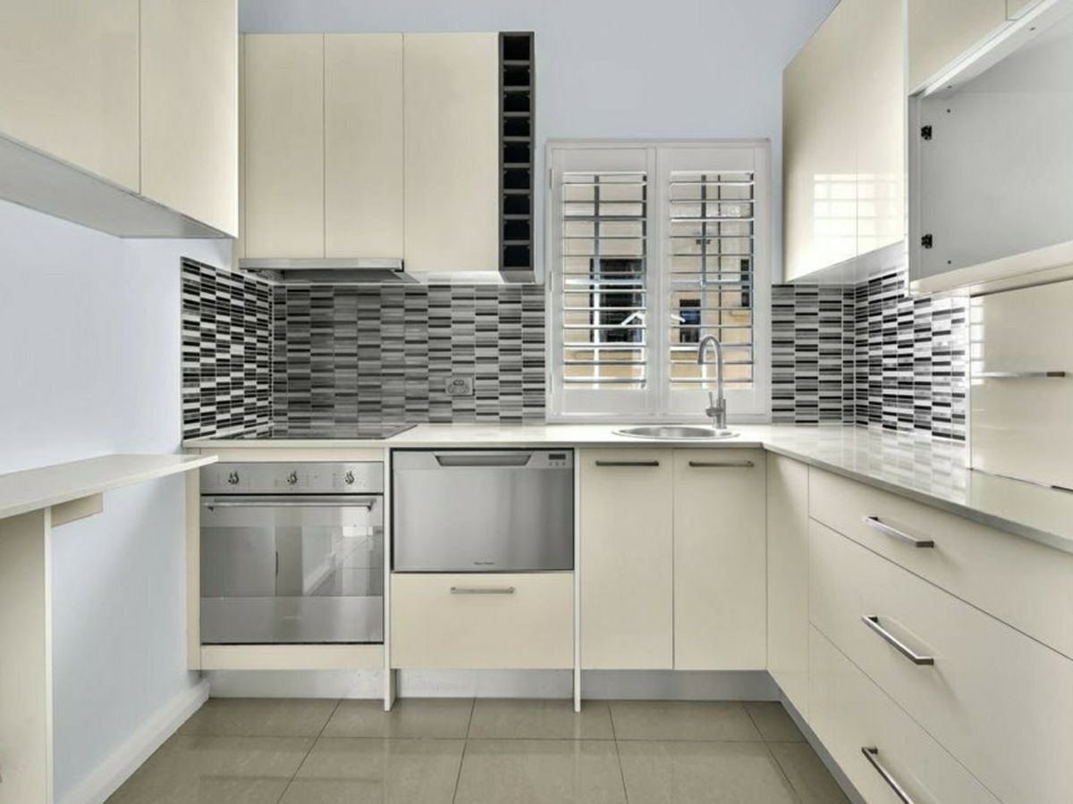 8/5 East Crescent Street, McMahons Point - image 3