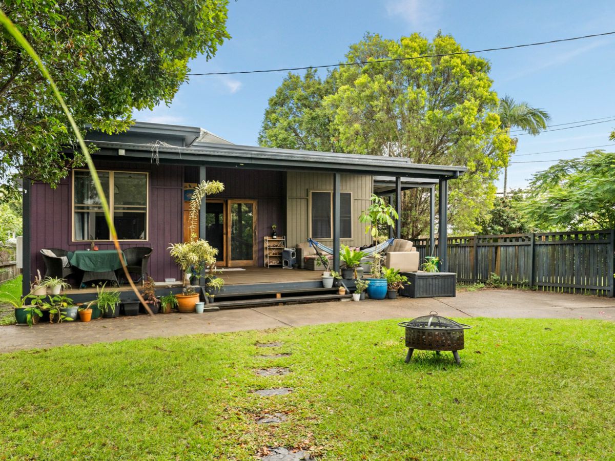 221 Whites Road, Lota - image 2