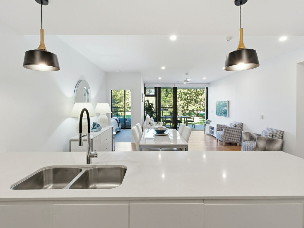 1215/39 Banya Street, Bulimba - image 3