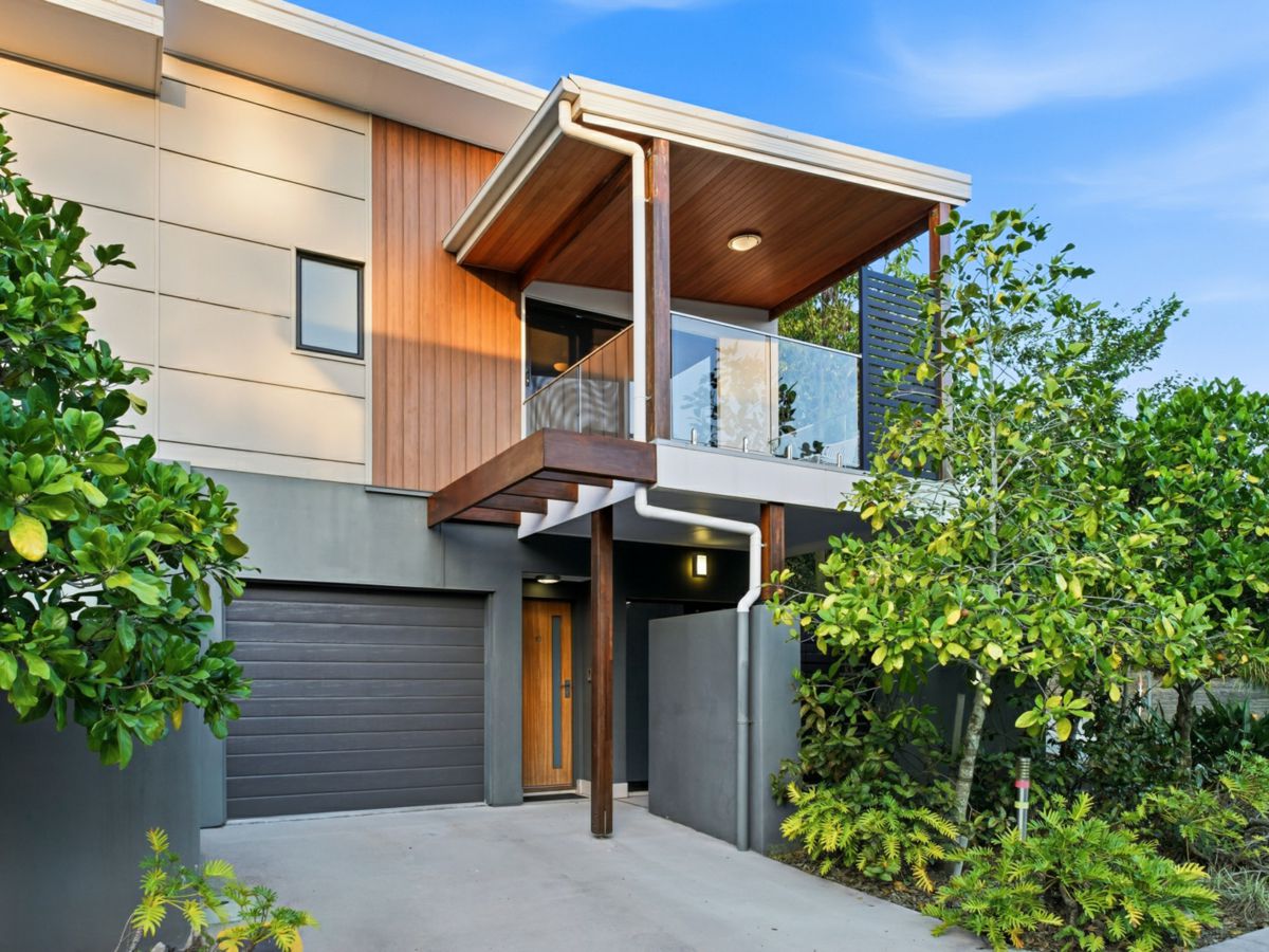 13/819 Creek Road, Carindale - image 1