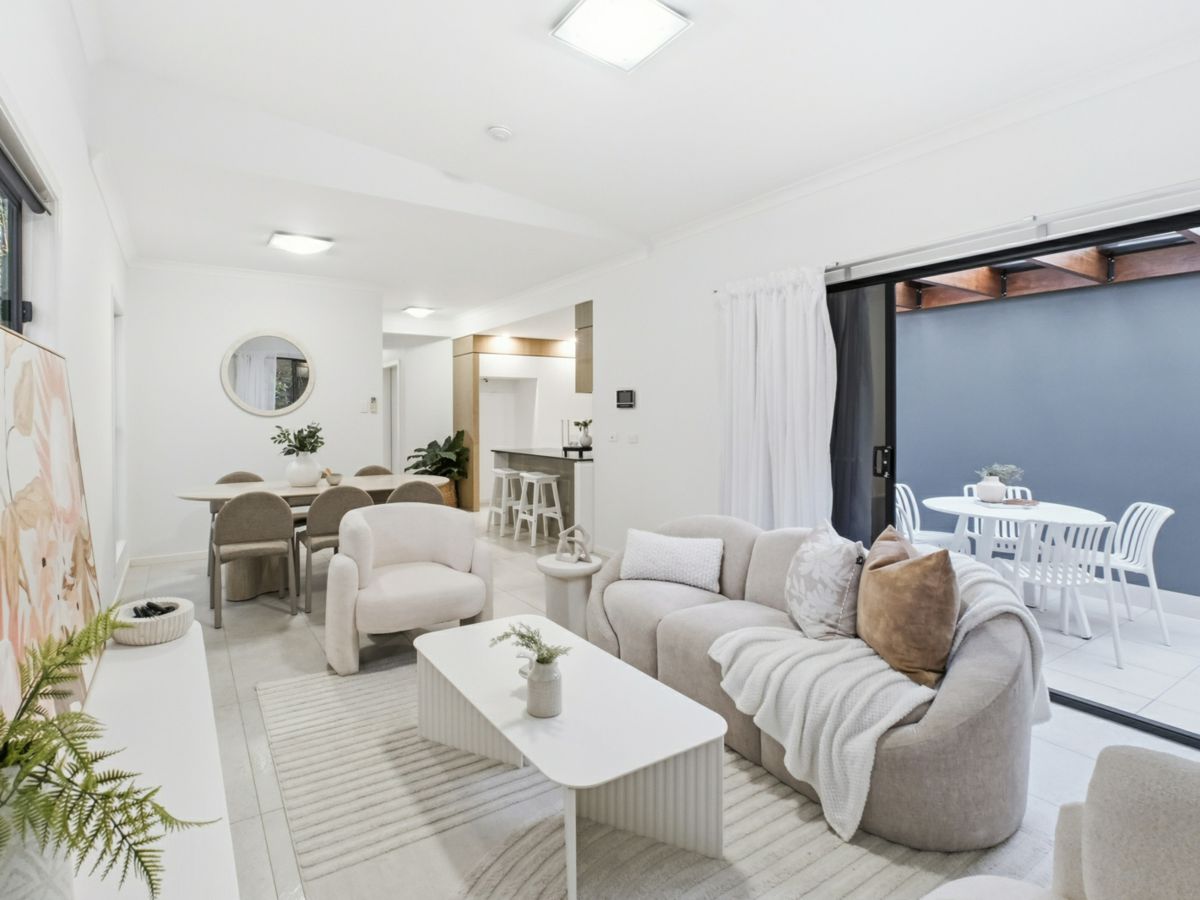 13/819 Creek Road, Carindale - image 3
