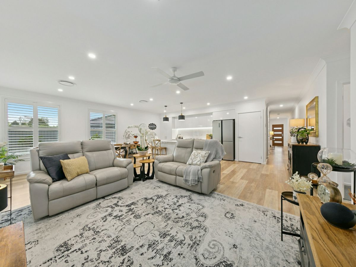 8 Riverdale Close, Rutherford - image 3