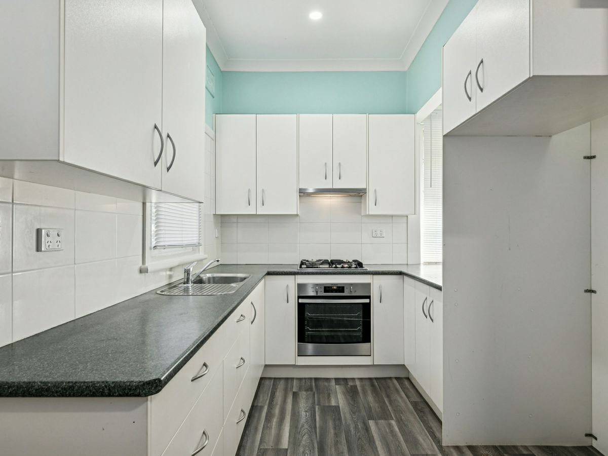 32 Rose Street, Maitland - image 2