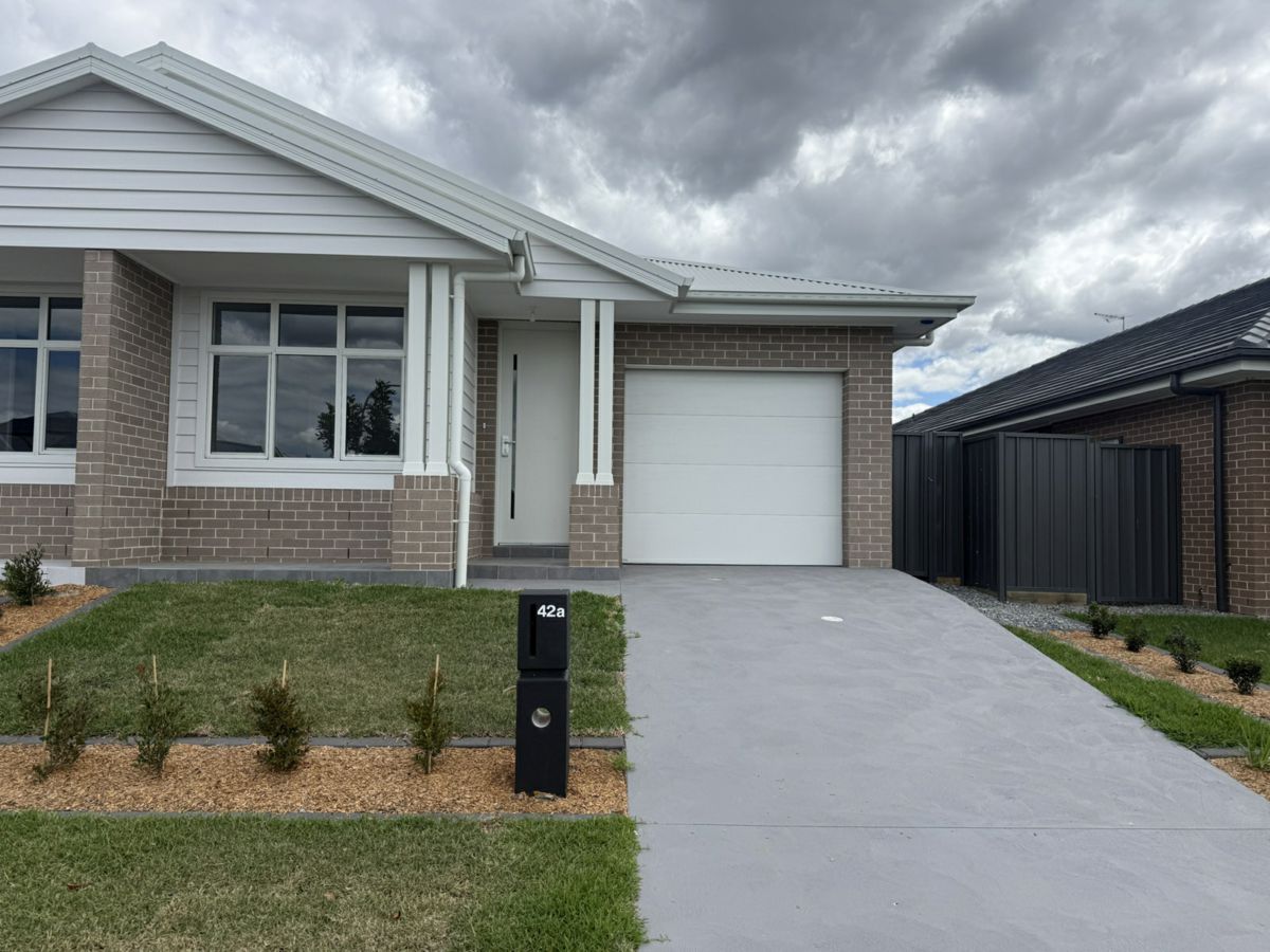 42A Sebonack Street, Heddon Greta - image 1