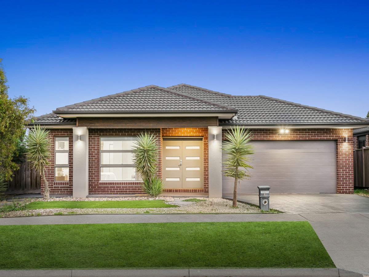 1 Cobungra Grove, WOLLERT