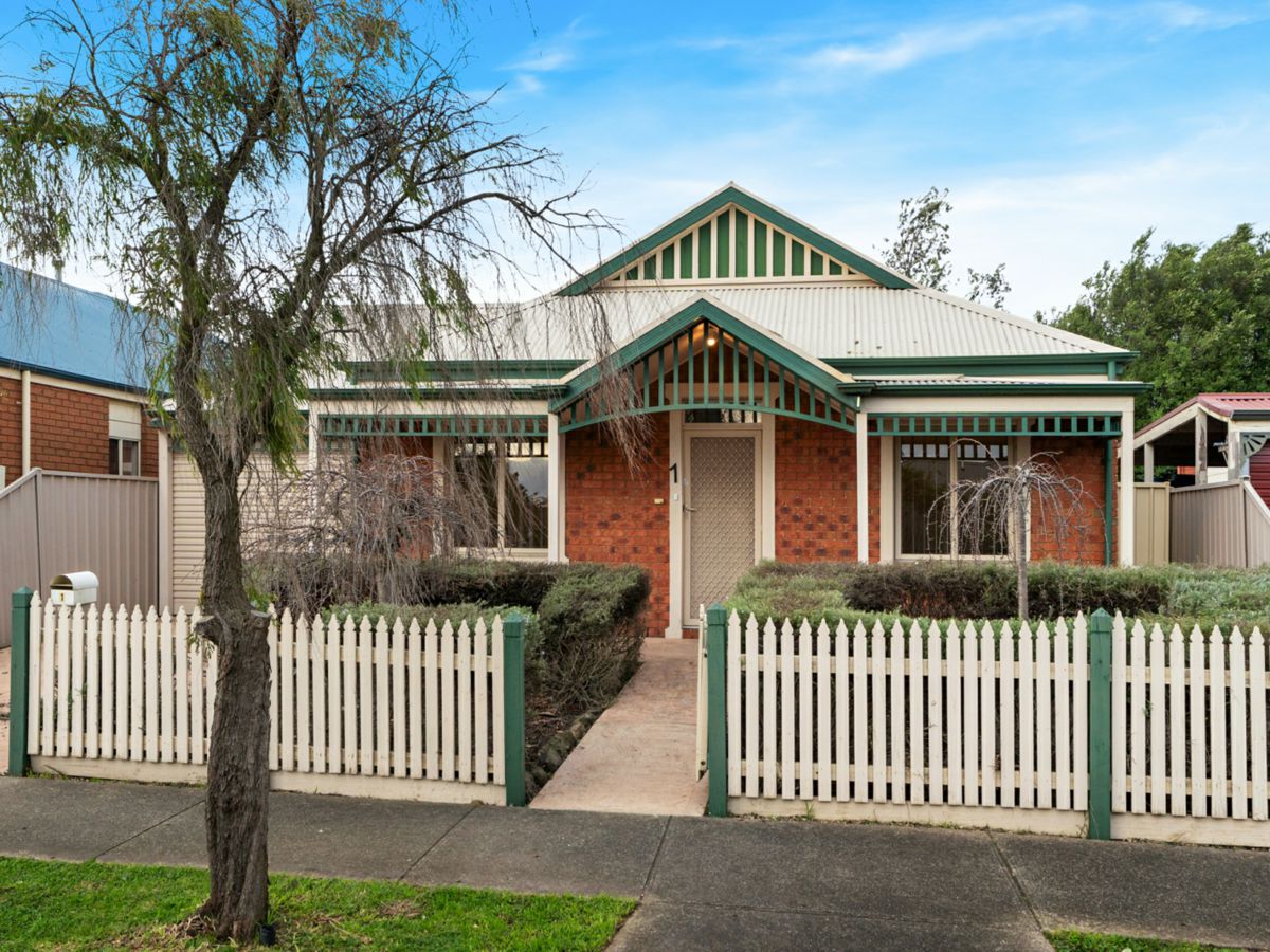 1 Yass Lane, Craigieburn - image 2