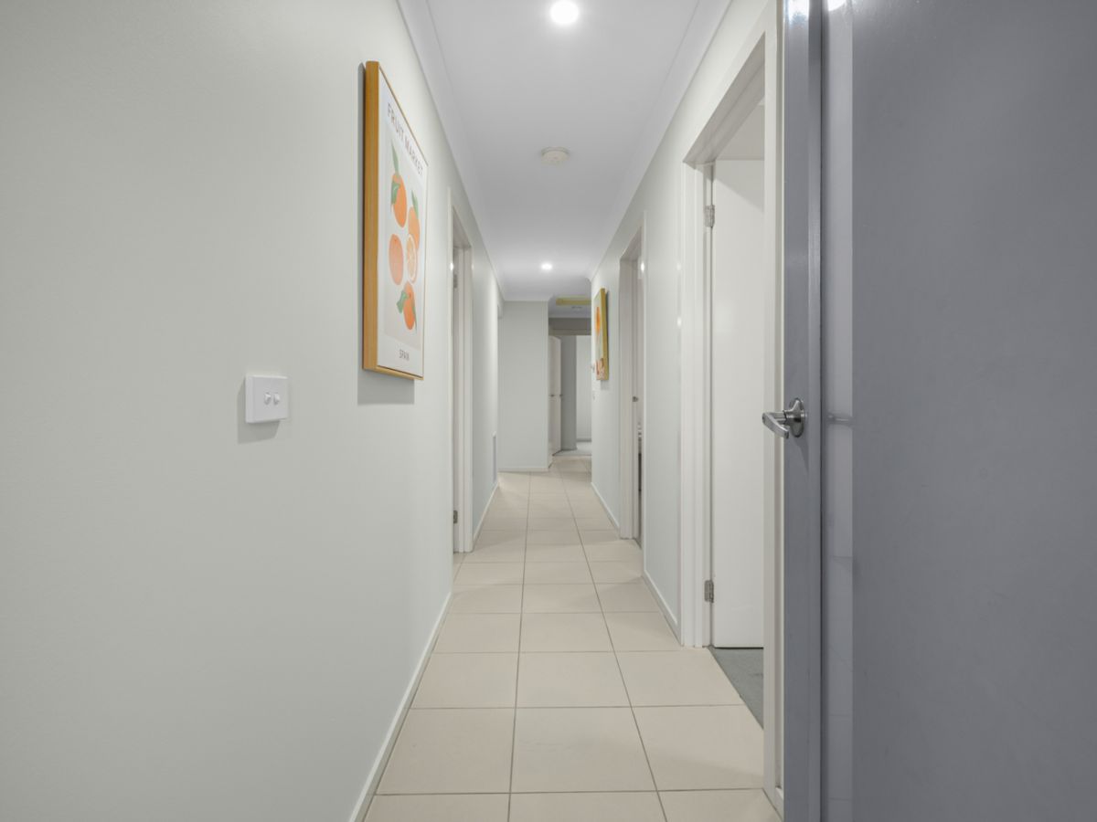 13 Kenora Way, Mickleham - image 2