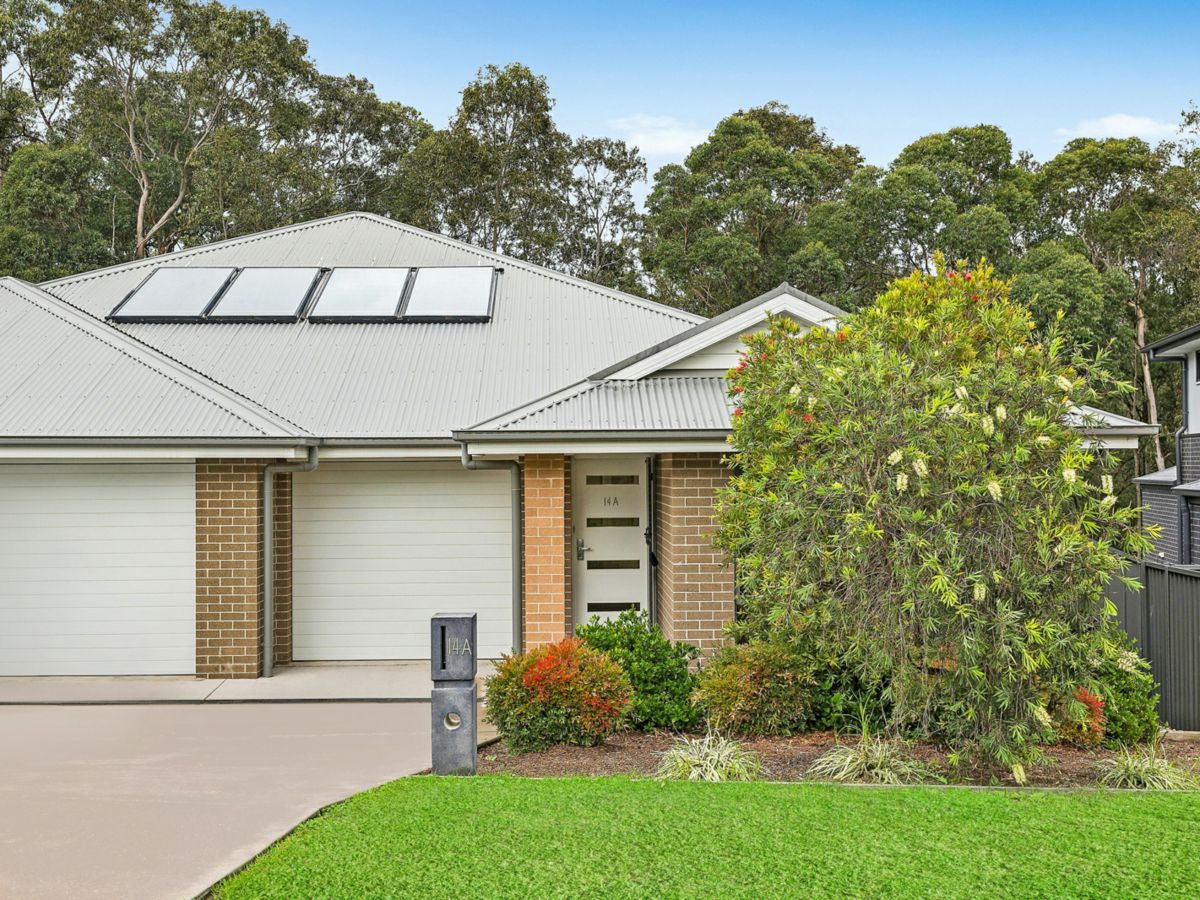 14A Jarrah Close, Fletcher - image 1