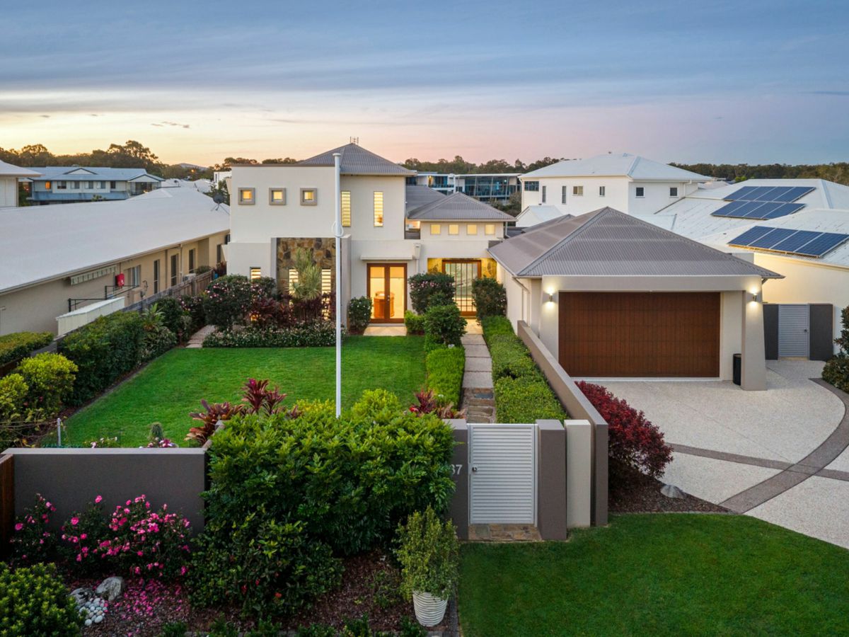 37 Baywater Drive, Twin Waters - image 1