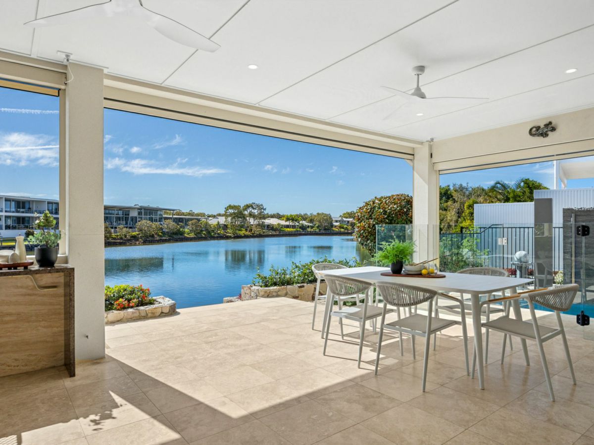 37 Baywater Drive, Twin Waters - image 2