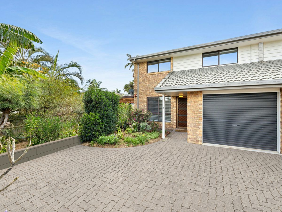1/33 First Avenue, Coolum Beach - image 1